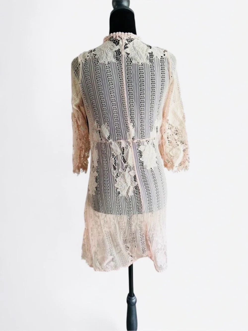 Lollia Rose Blush Pink Lace Kimono Boho Sheer Cardigan Size M - Picture 4 of 5